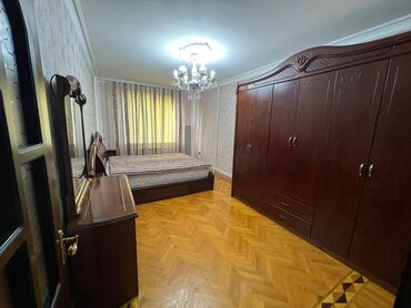 Uzunmüddətli kirayə mənzillər: Xətai rayonu,Neapol dairəsinin tam yanında,9 mərtəbəli binanın 8-ci — 2