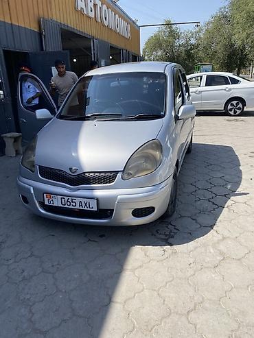 мини машины: Toyota Funcargo: 2003 г., 1.3 л, Автомат, Бензин, Хэтчбэк — 8
