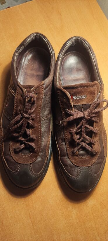 бутсы 40: Городские кроссовки ECCO на шнуровке. Оригинал. Натуральная кожа и