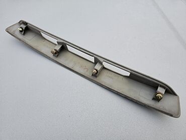 Решетки радиатора: Решетка радиатора Mazda 2005 г., Б/у, Оригинал — 6