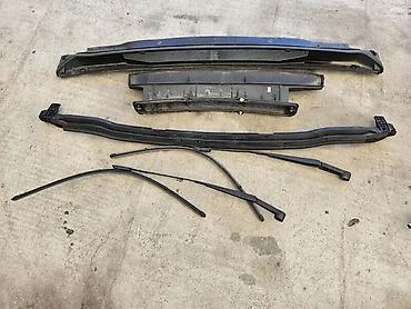 weber karburator: PLASTIKA ISPOD BRISACA METLICE ZA CITROEN C4 PICASSO ZA 2011. GOD — 1