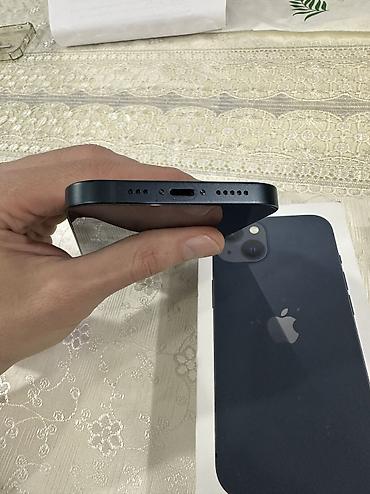 Apple iPhone: IPhone 13, 128 GB, Qara — 15