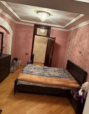 4 otaqlı kiraye evler: 3 xanım axdarılır 2 otaqdır her xanımın özüne aid yatağı var ve adam — 2