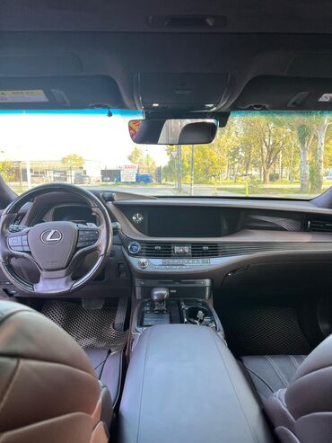 Lexus: Lexus LS: 2017 г., 3.5 л, Автомат, Гибрид, Седан at lalafo.kg — 11 Lexus: Lexus LS: 2017 г., 3.5 л, Автомат, Гибрид, Седан — 11