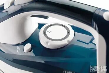 Pegle na paru: Tehnički detalji: Vrsta aparata: Parna pegla Efikasnost: Snaga — 10