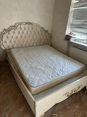 acar destleri: Klassik üslubda yataq otağı mebel dəsti Tərkibi: - İki nəfərlik — 2