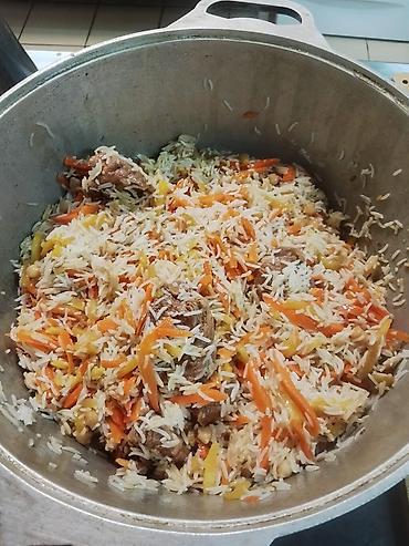 Aşpazlar: 35-yaşım var Pover işi axtarıram. Masqovada kafe sisteminde işləmişəm — 24