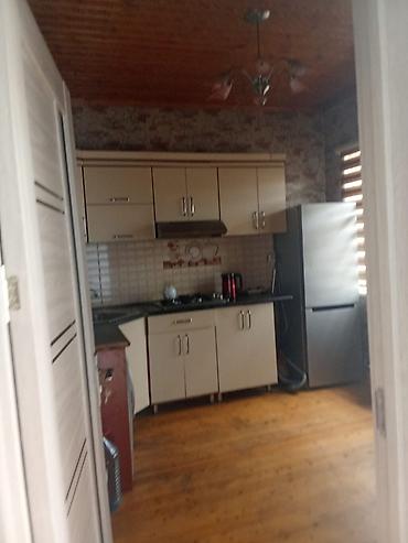 Həyət evləri və villaların satışı: Satılır: həyət evi 1 otaq - Plan: 1 mərtəbə, eyvanlı giriş. Ön — 4