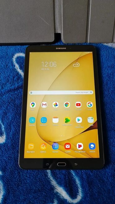 Ostali aksesoari za mobilne telefone: Tablet samsung nov skoro,sve radu nema mene, veliki 10.1 inca, ima za — 7