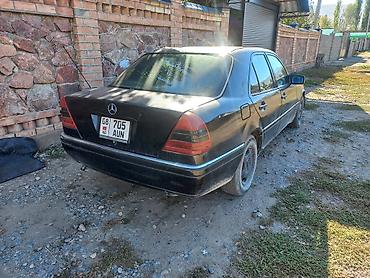 Продажа авто: Mercedes-Benz C-Class: 1995 г., 2 л, Автомат, Седан — 4