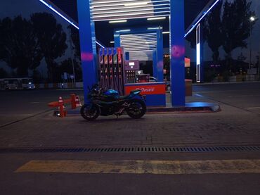 старый мотоцикл: Спортбайк BMW, 550 куб. см, Бензин, Взрослый, Новый