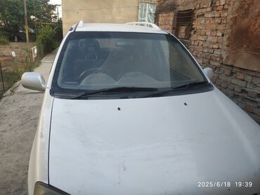 ящик для инструментов в машину: Toyota Raum: 2000 г., 1.5 л, Автоматические, Бензин