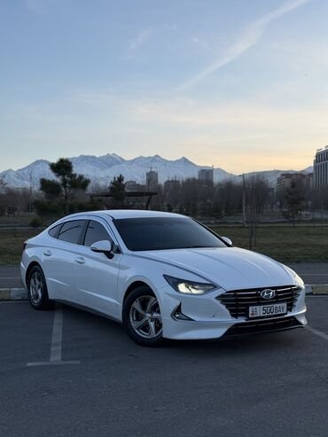 Hyundai: Hyundai Sonata: 2019 г., 2 л, Автомат, Бензин, Седан — 3