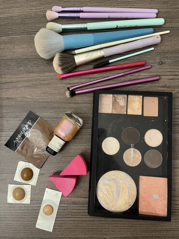 Üz makiyajı: Kirşan, Nars, İşlənmiş, Ünvandan götürmə — 3