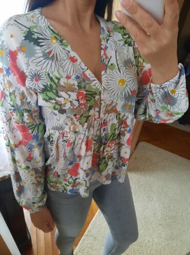 tunike i bluze za punije: ZARA flowers spring Divna, leprsava bluza Zara u boho stilu