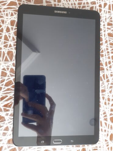 modio tablet: Galaxy tab E - problemsizdir.
80 manat