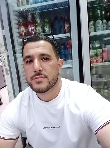 şexsi sürücü vakansiya: Şəxsi sürücü, 35 yaş, stajı 15 il, Nəqliyyat təmin edilir — 1