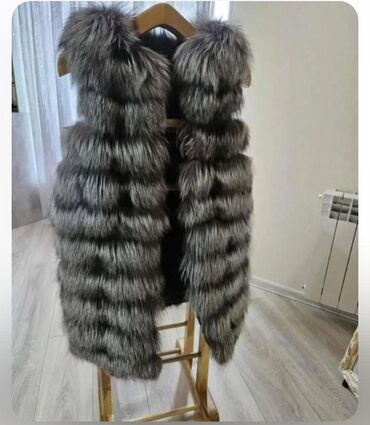 теплые мужские шарфы: Təmiz cernoburka jilet, M,L razmer. İdeal veziyetdedi. Karalina lalafo.az -da теплые мужские шарфы: Təmiz cernoburka jilet, M,L razmer. İdeal veziyetdedi. Karalina