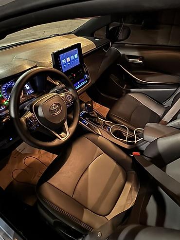 lider auto: Toyota Corolla: 2022 г., 1.8 л, Гибрид, Седан — 5