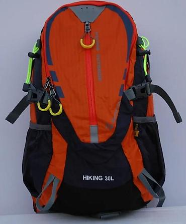 Sportske torbe i rančevi: Planinarski ranac – 30L - Zapremina: 30 litara (oznaka “HIKING 30L”) — 9