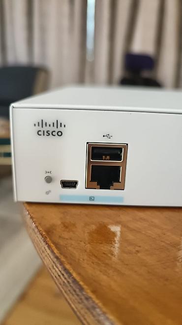 nar modem: Cisco Catalyst 1000 Series 24-port şəbəkə switchi - Brend/model — 2