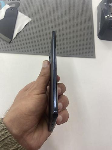 techno spark slim: Infinix 256 GB, rəng - Mavi, Sensor — 4