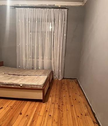 Uzunmüddətli kirayə mənzillər: Ev sahibiyəm Vasitəçi deyiləm. 3 Mərtəbəli Apartman. 1 ci mertebesi👍🏻 — 5