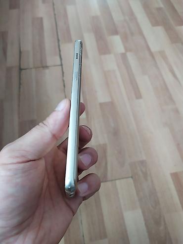telefon plata: Ekran sınıb. hər şeyi işləkdir. Ehtiyat hissəsi kimi satıram. ekrandan — 3