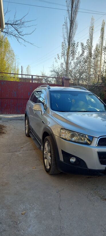 ош арзан машиналар: Chevrolet Captiva: 2012 г., 2 л, Автомат, Дизель, Универсал