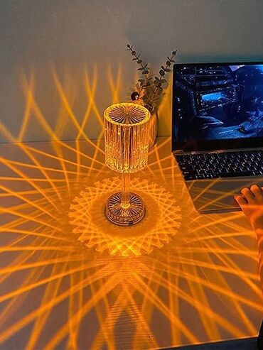 Stol lampaları: Kristal Stolüstü Lampa✨ Qiymət : 25 AZN💫 Həm pult ilə, həm də — 9