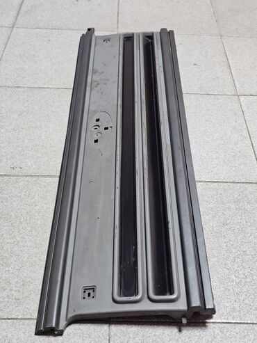 Решетки радиатора: Решетка радиатора Ford 1989 г., Б/у, Оригинал — 5