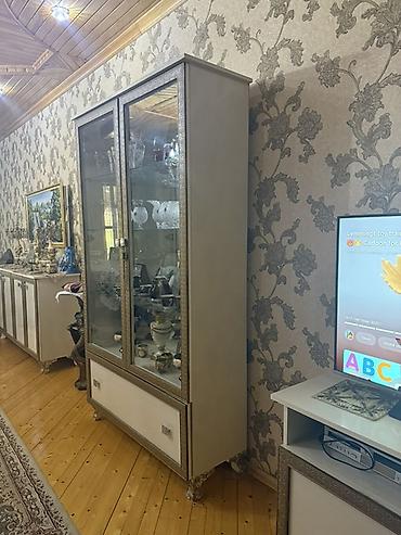 Оборудование для магазинов: Vitrin şkaf – klassik üslubda - Material: MDF/Laminate karkas, şüşə — 3