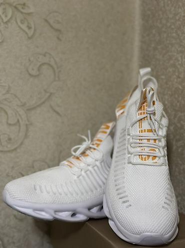 Другая женская обувь: Женская обувь — подборка стильных моделей 1) Белые текстильные — 6