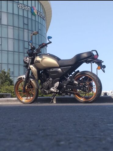 Hummer: Yamaha - YAMAHA 28500 km