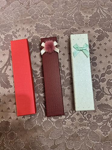 any box: Aksesuar qutusu təzə hər biri 1 manat — 1