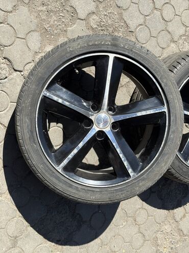 зимние шины 18 размер: Литые Диски R 18 Hyundai, 1 шт, отверстий - 5, Б/у