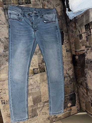 armani code cena: Komplet odeće – muške i ženske komadi 1) Crne rebraste pantalone - — 6