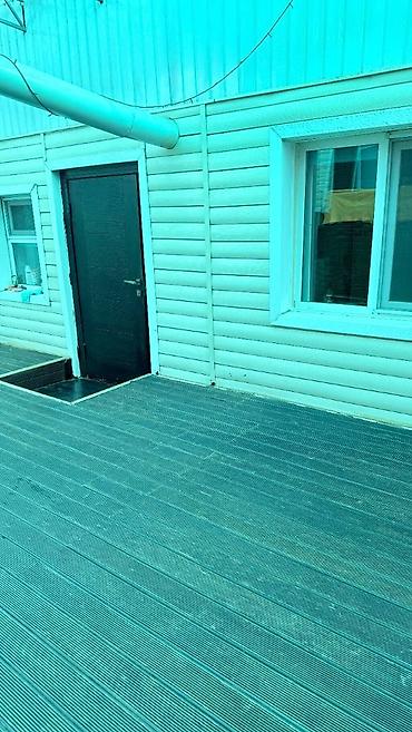 Продажа коттеджей и домов: Продается дом большой из 4 комнат, гардеробная и ванная с душевой — 12