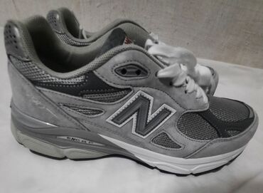 спортивные костюмы для женщин: Мужские кроссовки, 41, New Balance, Новый, цвет - Серый, Платная доставка
