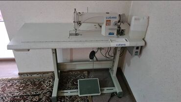 продается 4 нитка: Швейная машина Китай