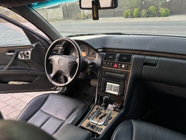 Mercedes-Benz: Mercedes-Benz E-Class: 2000 г., 3.2 л, Автомат, Бензин, Седан — 11