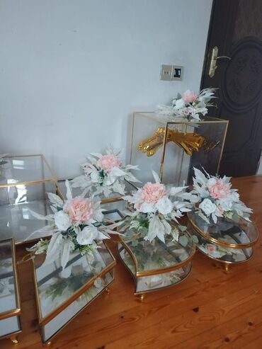 Sifarişlə əl işləri: Mehdiabadda.sifarişlə hazırlanır.sifarişlər 1 həftə əvvəl götürülür — 10