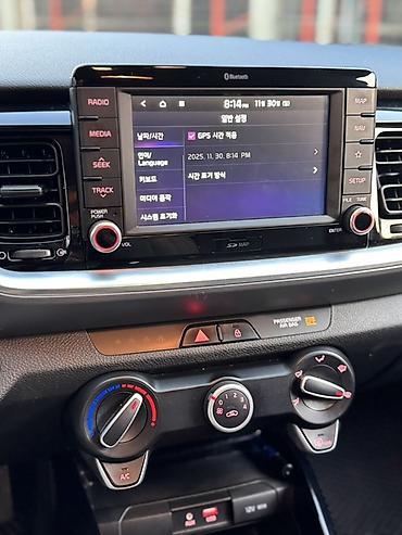 Kia: Kia Stonic: 2018 г., 1.6 л, Автомат, Дизель, Кроссовер — 12