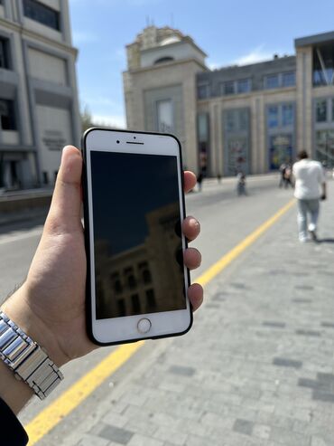 apple iphone 5s 16gb: IPhone 8 Plus, 64 GB, Qızılı, Zəmanət, Barmaq izi, Simsiz şarj