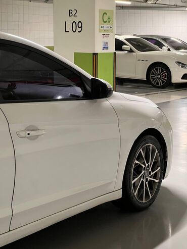 Hyundai: Hyundai Avante: 2019 г., 1.6 л, Автомат, Бензин, Седан — 3