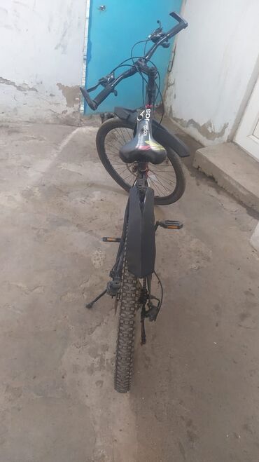 Uşaq velosipedləri: İşlənmiş İki təkərli Uşaq velosipedi Adidas, 26", Ünvandan götürmə