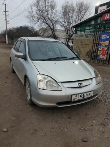 маленький автомобиль: Honda Civic: 2003 г., 1.7 л, Вариатор, Бензин