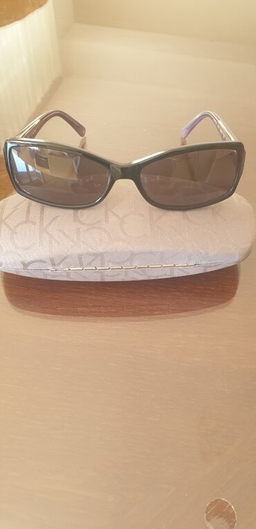 dm vikleri za kosu: Sunglasses, Calvin Klein, color - Black