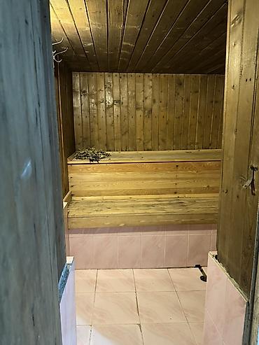 Продажа коттеджей и домов: Продается дом (основной этаж + высокий цоколь/гараж), фасад отделан — 20