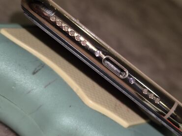 Apple iPhone: IPhone Xs, Qızılı, Simsiz şarj — 5